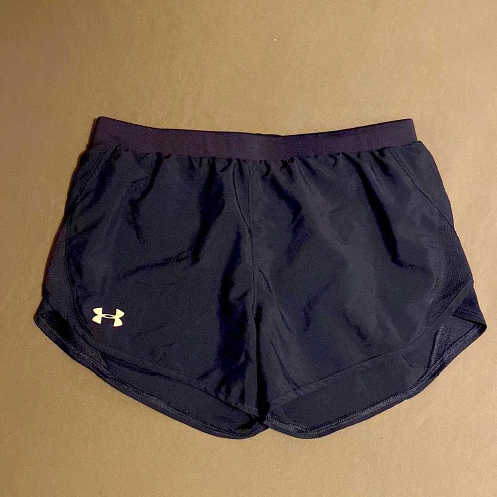 Under Armour women’s Fly By 2.0 running shorts- Med, navy, like new